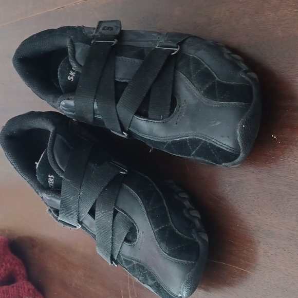 Skechers Black Strap Sneakers Size 6.5 - Picture 3 of 17